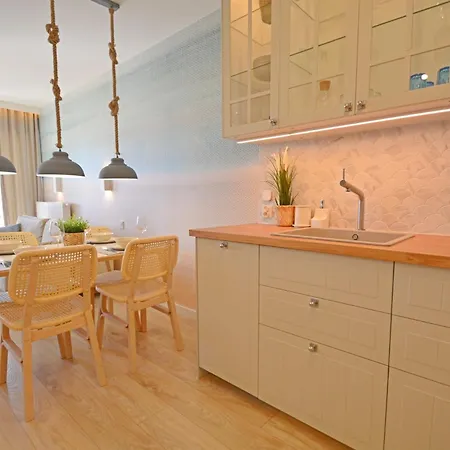 Sun Towers, Seaview + Klimatyzacja + Garaz