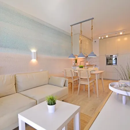 Sun Towers, Seaview + Klimatyzacja + Garaz Apartment *